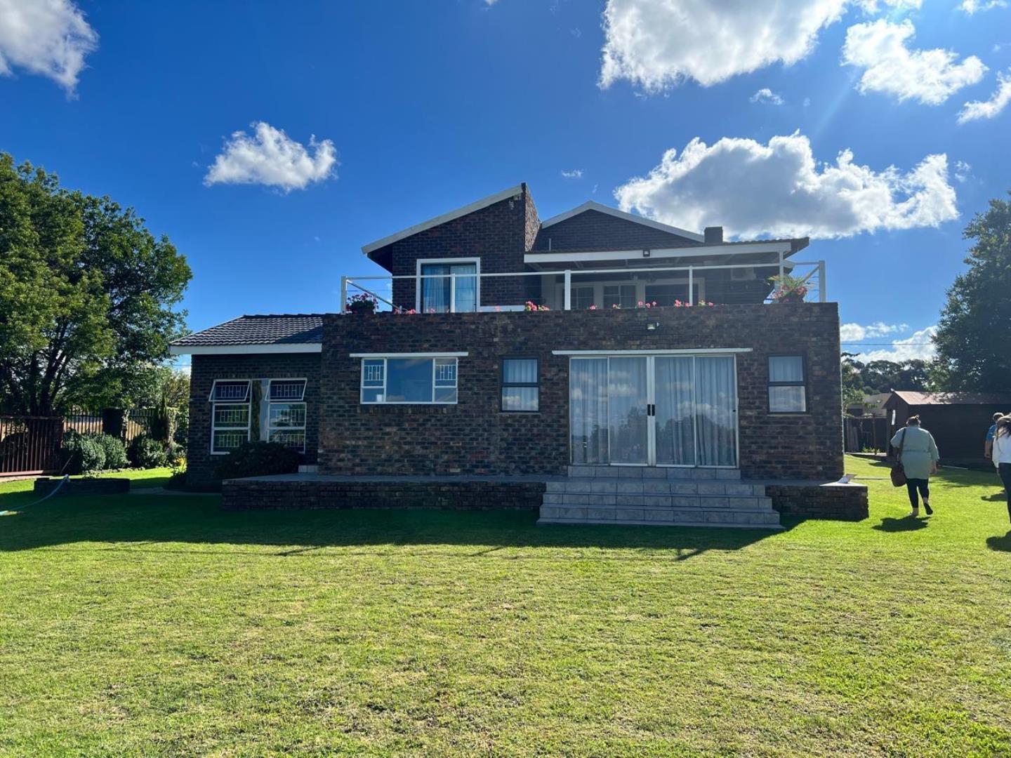 6 Bedroom House for Sale - Free State