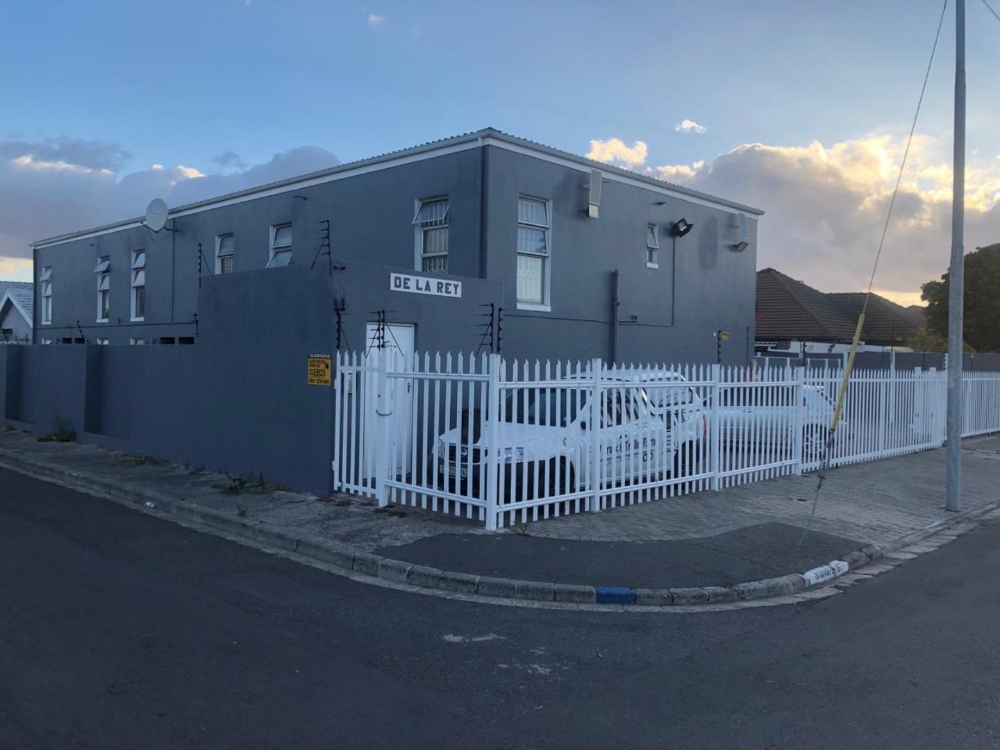 2 Bedroom Apartment for Sale - Western Cape