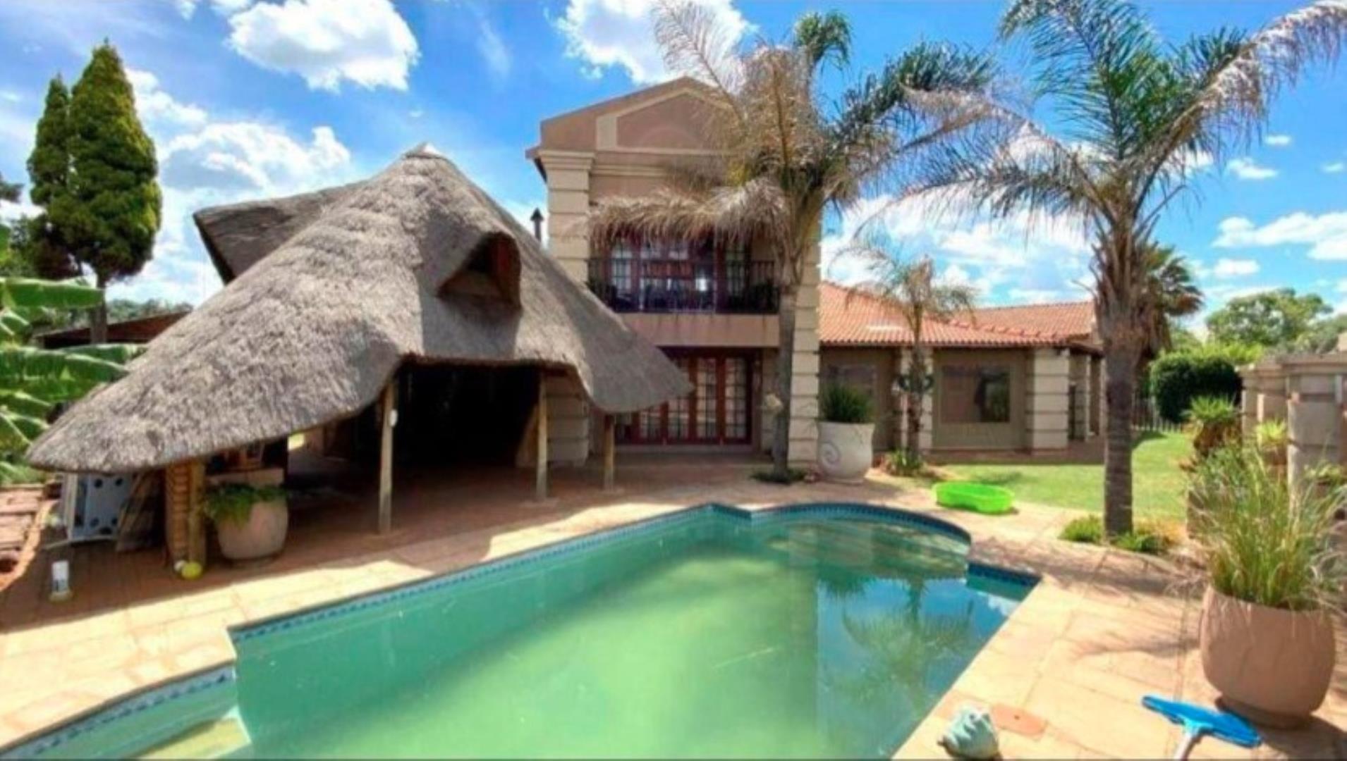 5 Bedroom House for Sale - Gauteng