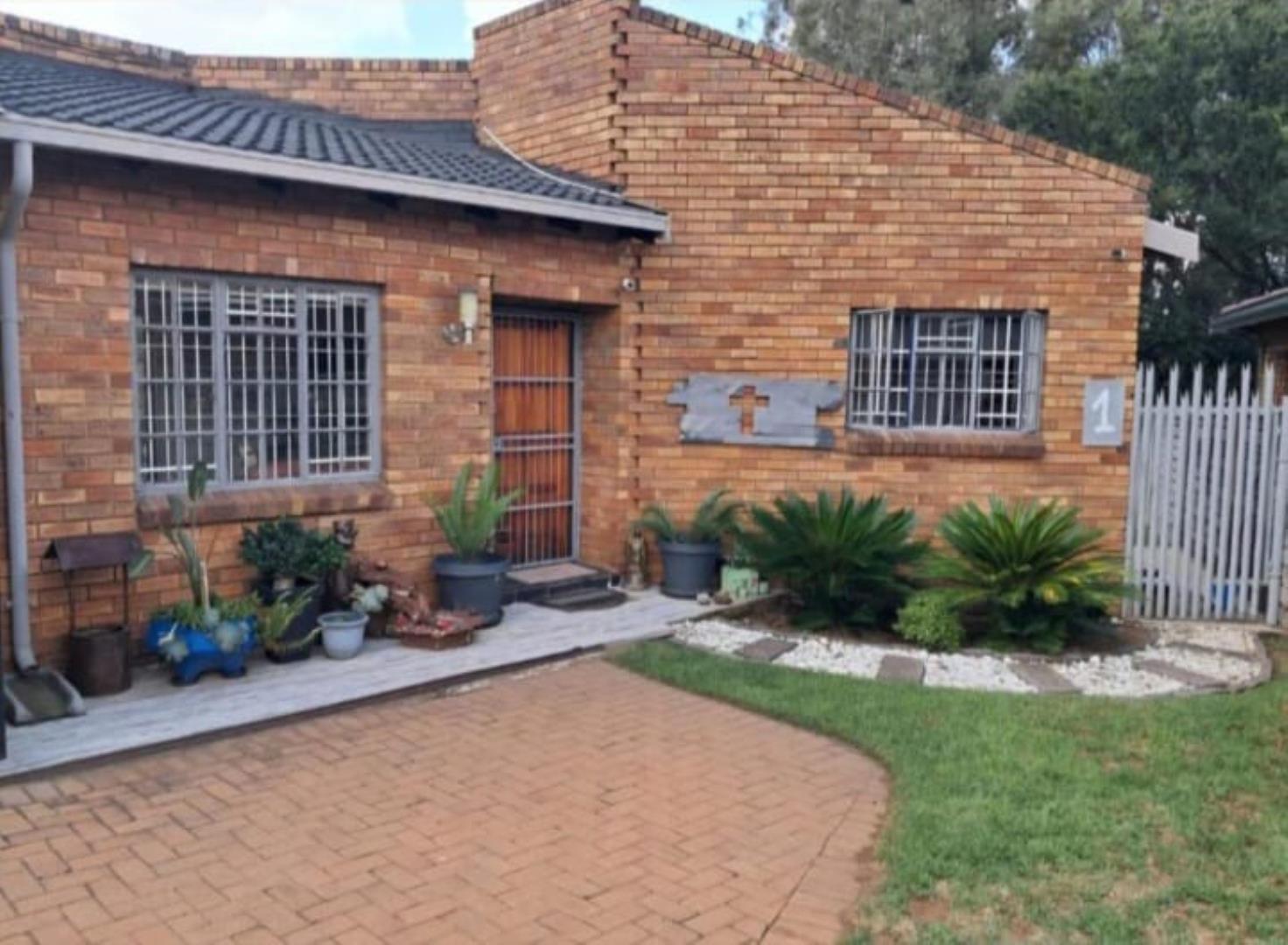 2 Bedroom House for Sale - Gauteng