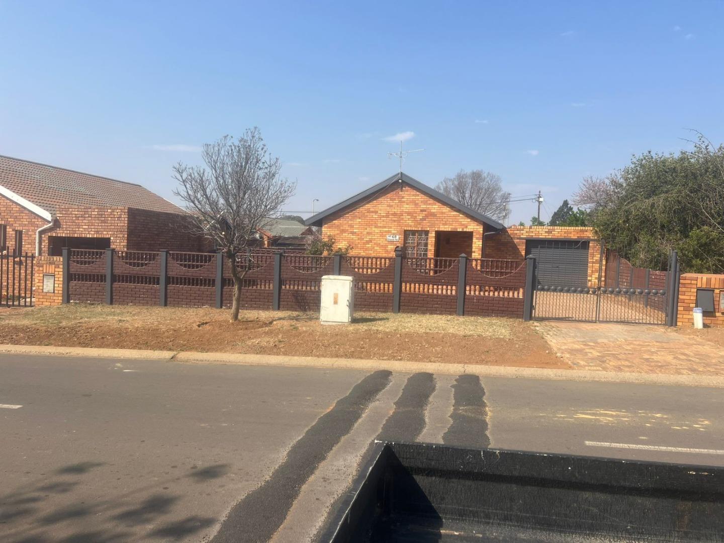 2 Bedroom House for Sale - Gauteng