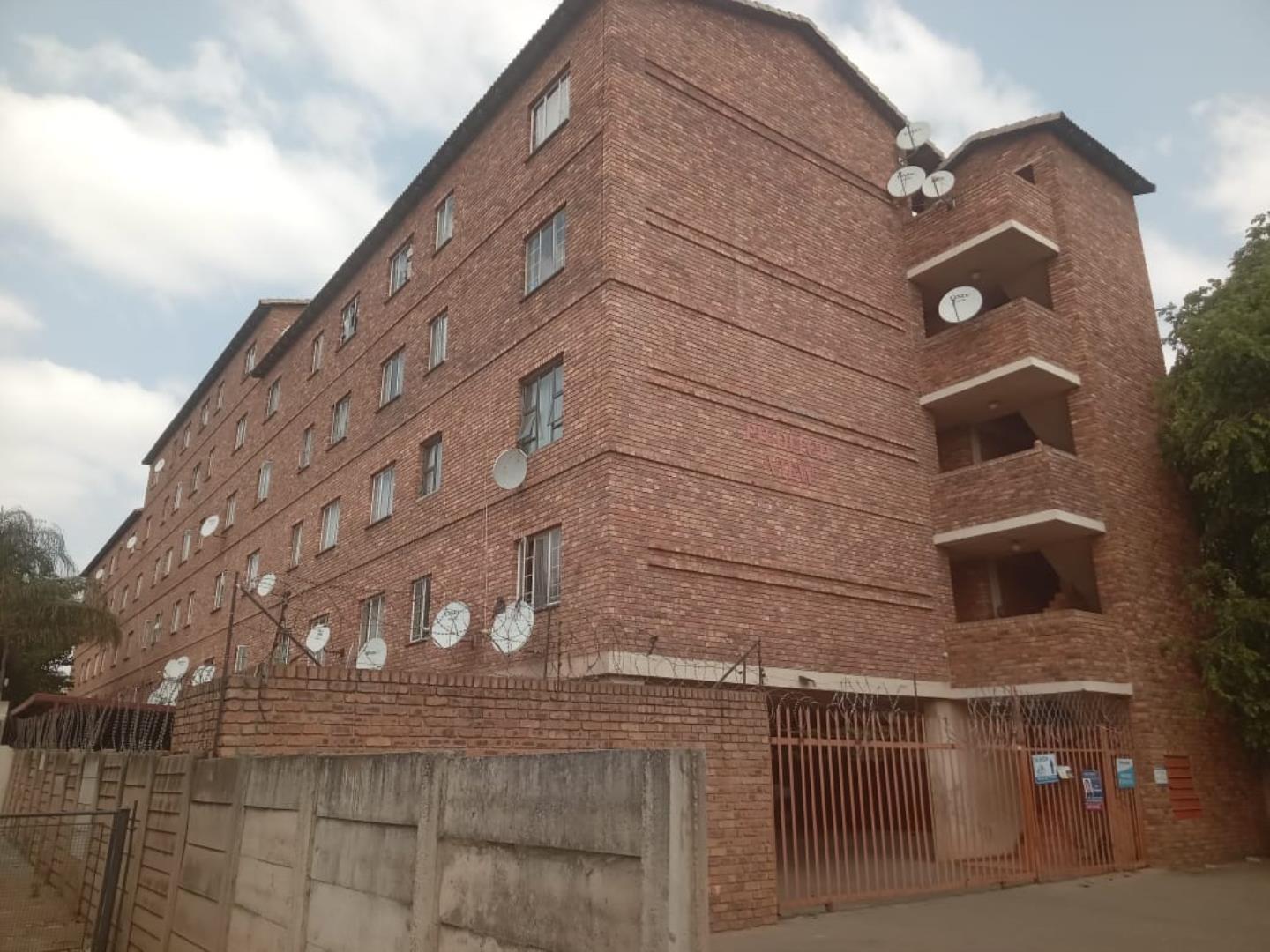 2 Bedroom Apartment for Sale - Gauteng