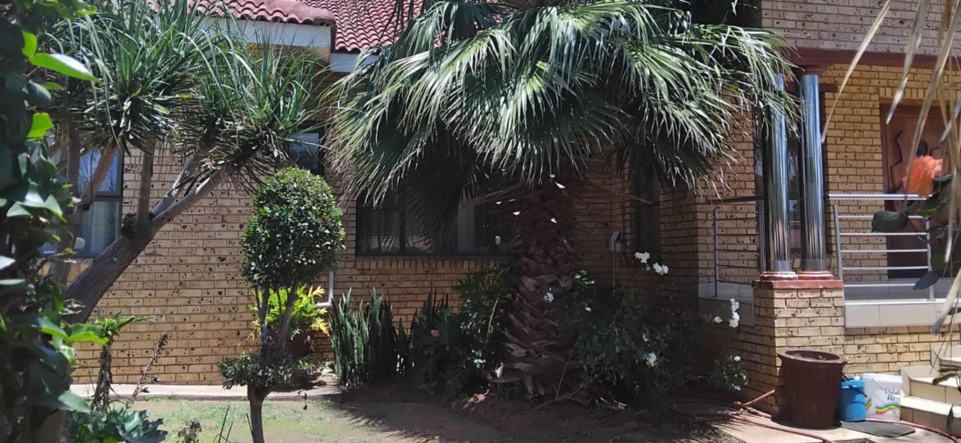 5 Bedroom House for Sale - Gauteng