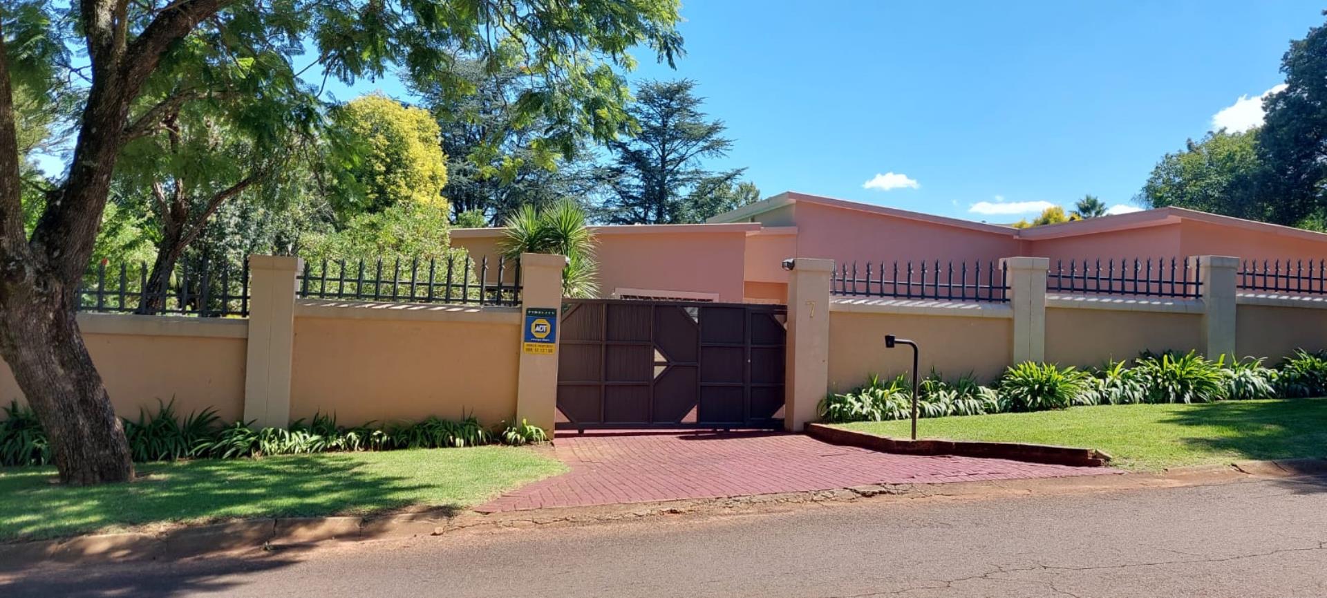 5 Bedroom House for Sale - KwaZulu Natal