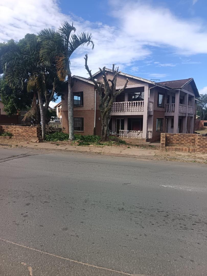 9 Bedroom House for Sale - KwaZulu Natal