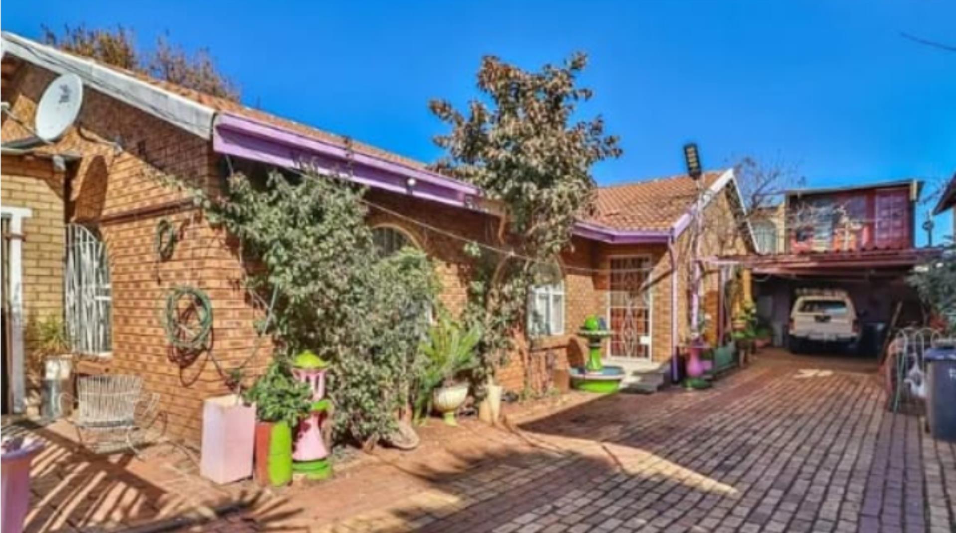 6 Bedroom House for Sale - Gauteng